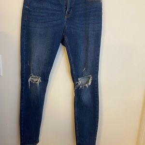 Old Navy Rock Star Super Skinny Size 6